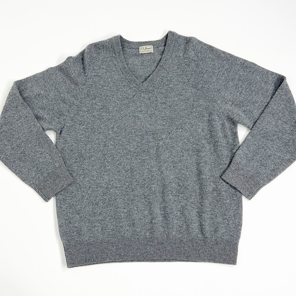 Men LL Bean Wool V-Neck Sweater - Picture 4 of 12